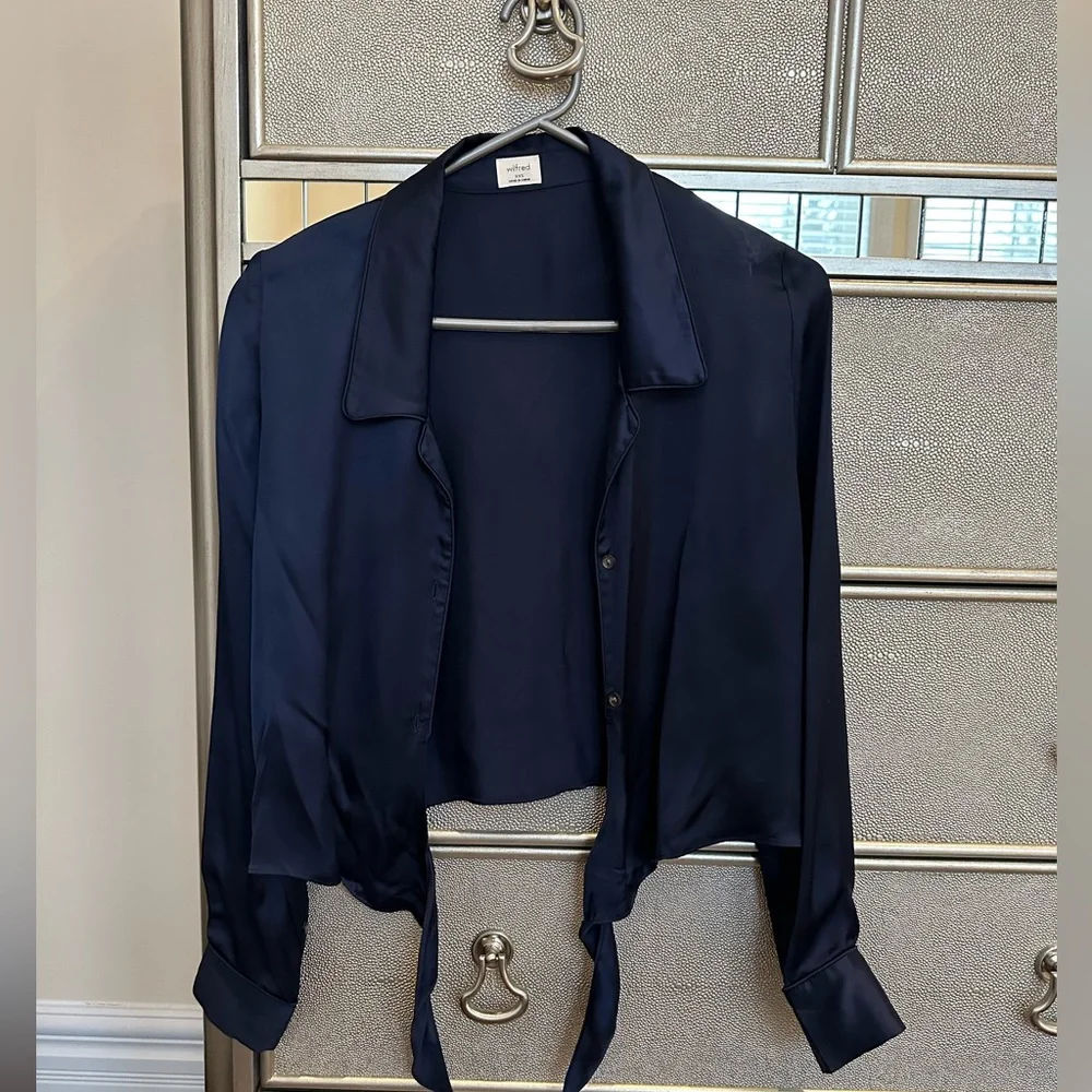 Wilfred Tie Front Blouse - Picture 5 of 9
